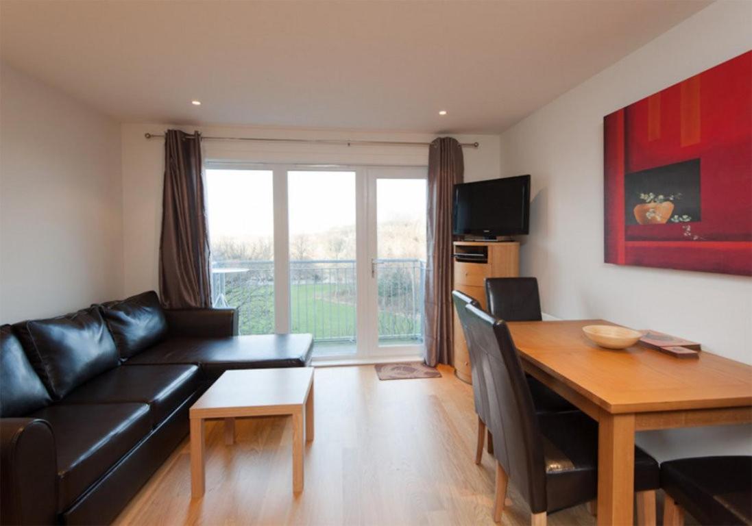 The Lochend Park View Residence エディンバラ エクステリア 写真